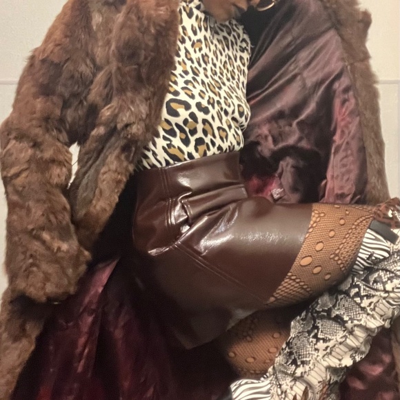 Fashionable Fly 44th birthday fit - Picture 6 of 11